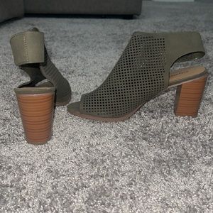Olive Block Booties